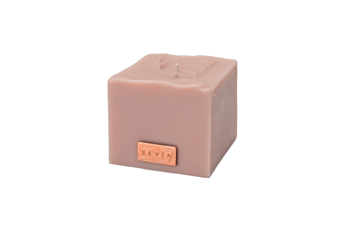 Coral Clay Scented Candle 270G